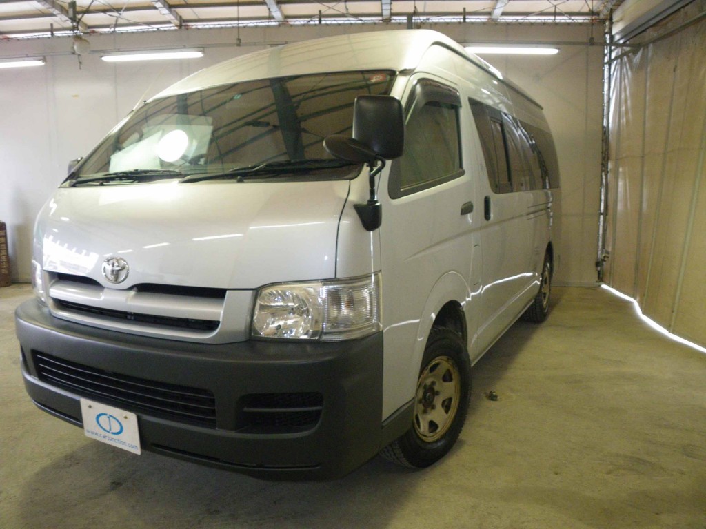Find Used Toyota Hiace Online